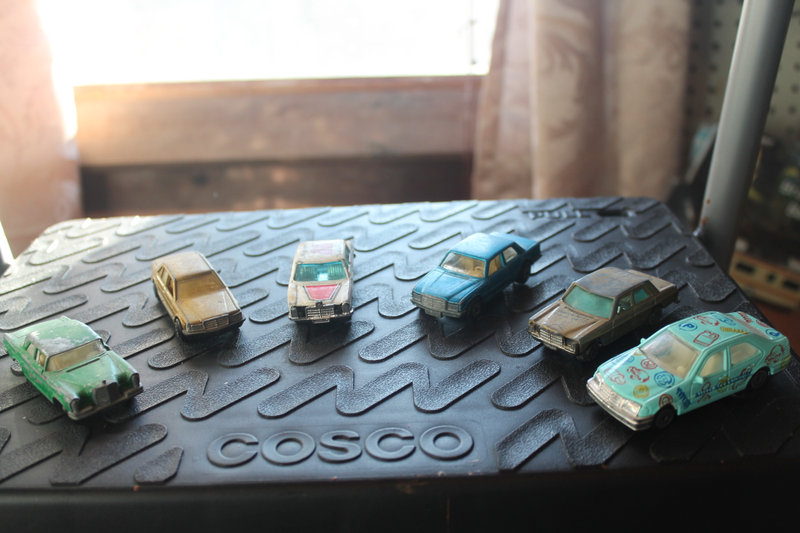 Illustration for article titled Looking For Advice - Live and Let Diecast